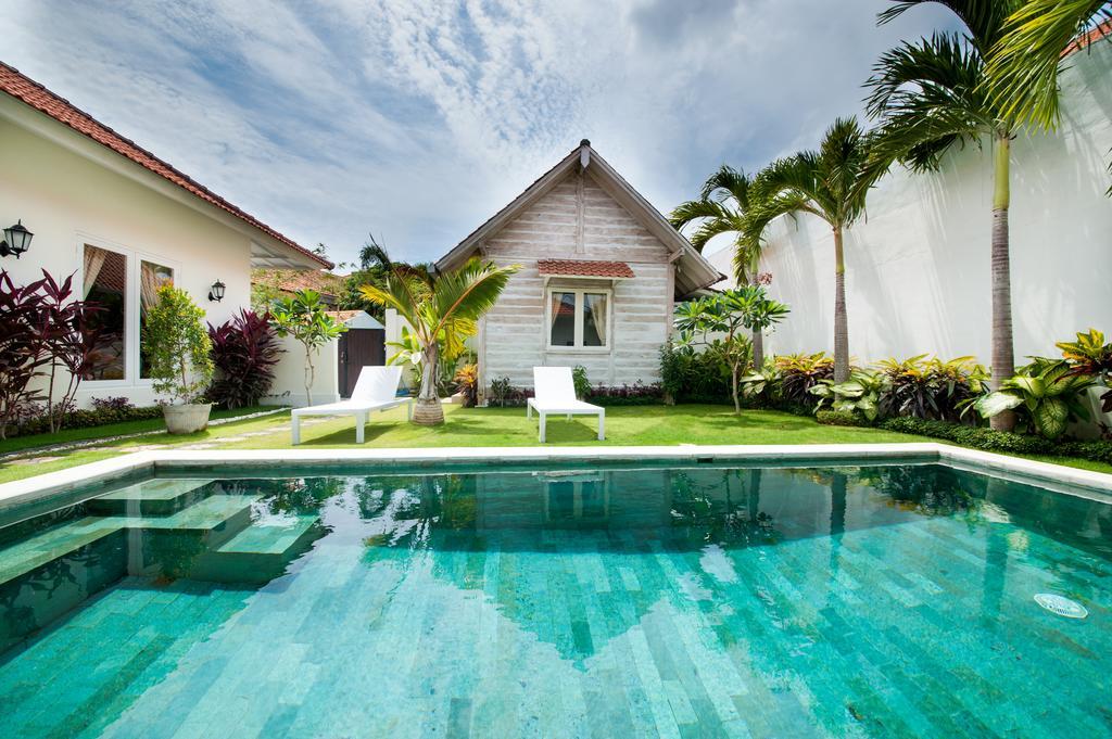 Green Garden Seminyak Villa Pokój zdjęcie